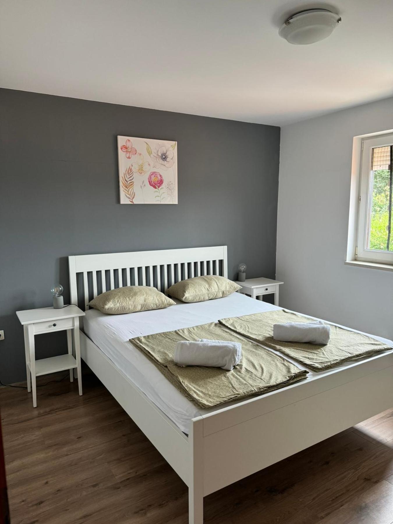 Apartments Dumicic ซูเปทาร์สกา ดรากา ภายนอก รูปภาพ