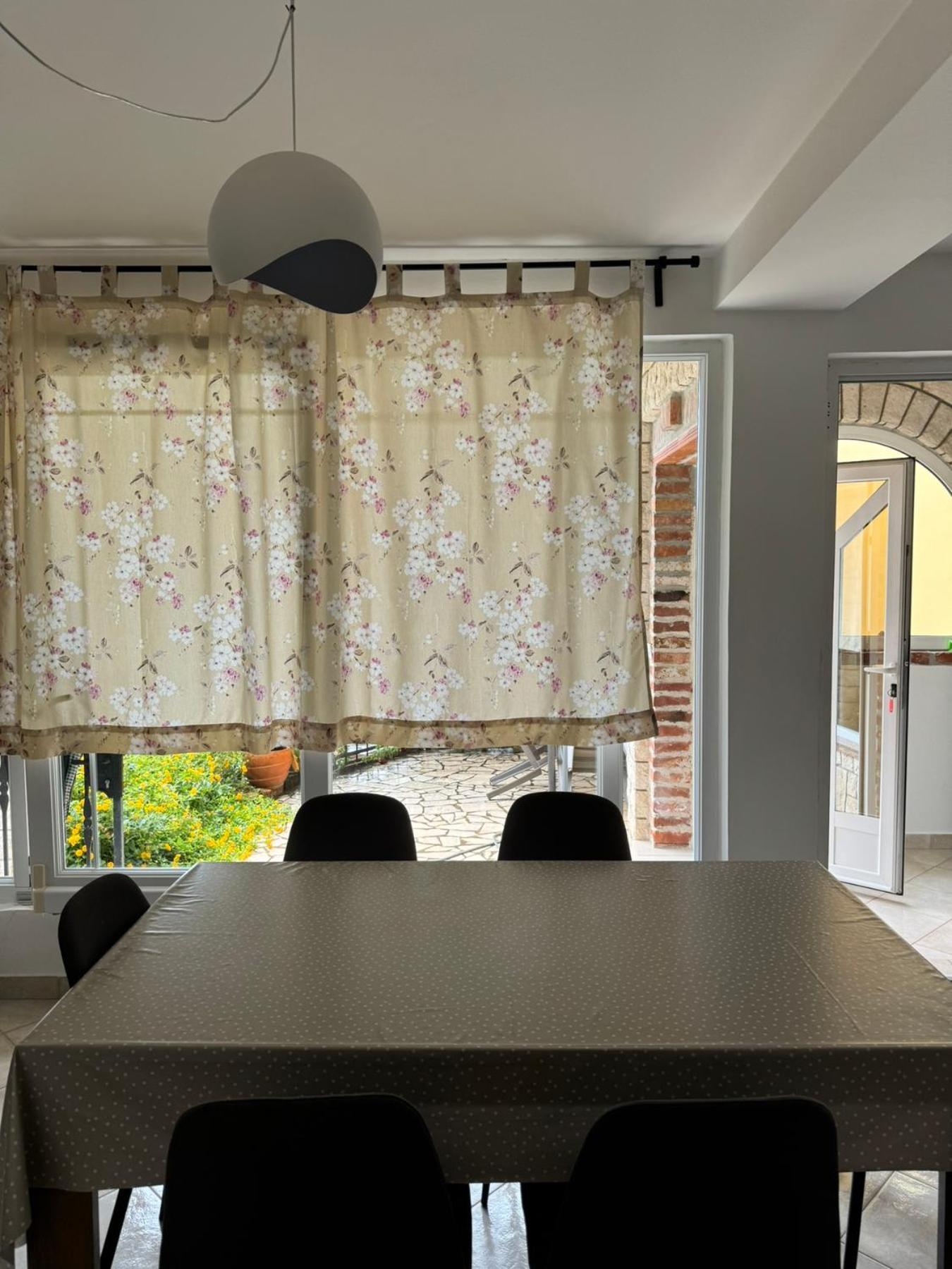 Apartments Dumicic ซูเปทาร์สกา ดรากา ภายนอก รูปภาพ