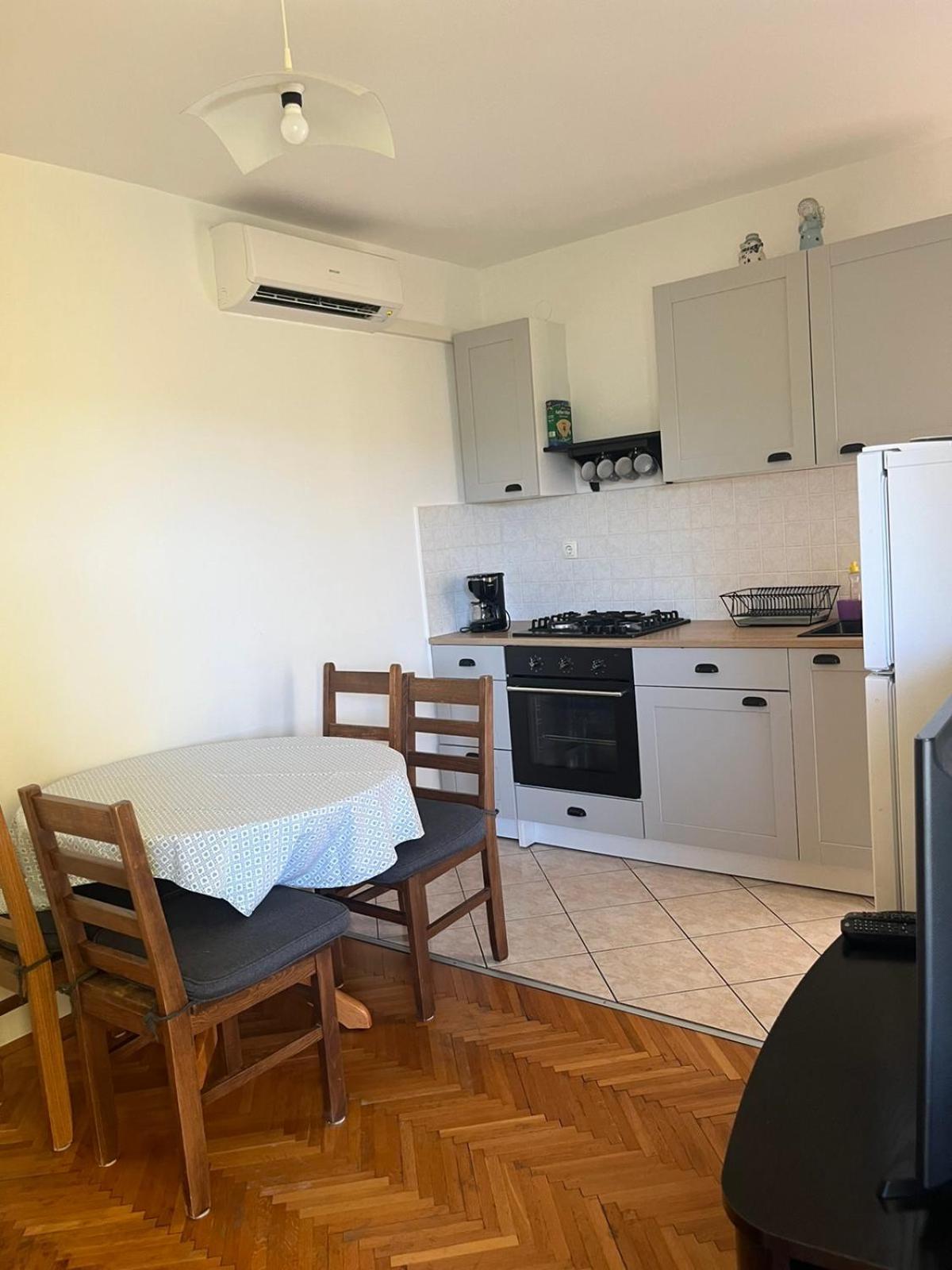 Apartments Dumicic ซูเปทาร์สกา ดรากา ภายนอก รูปภาพ