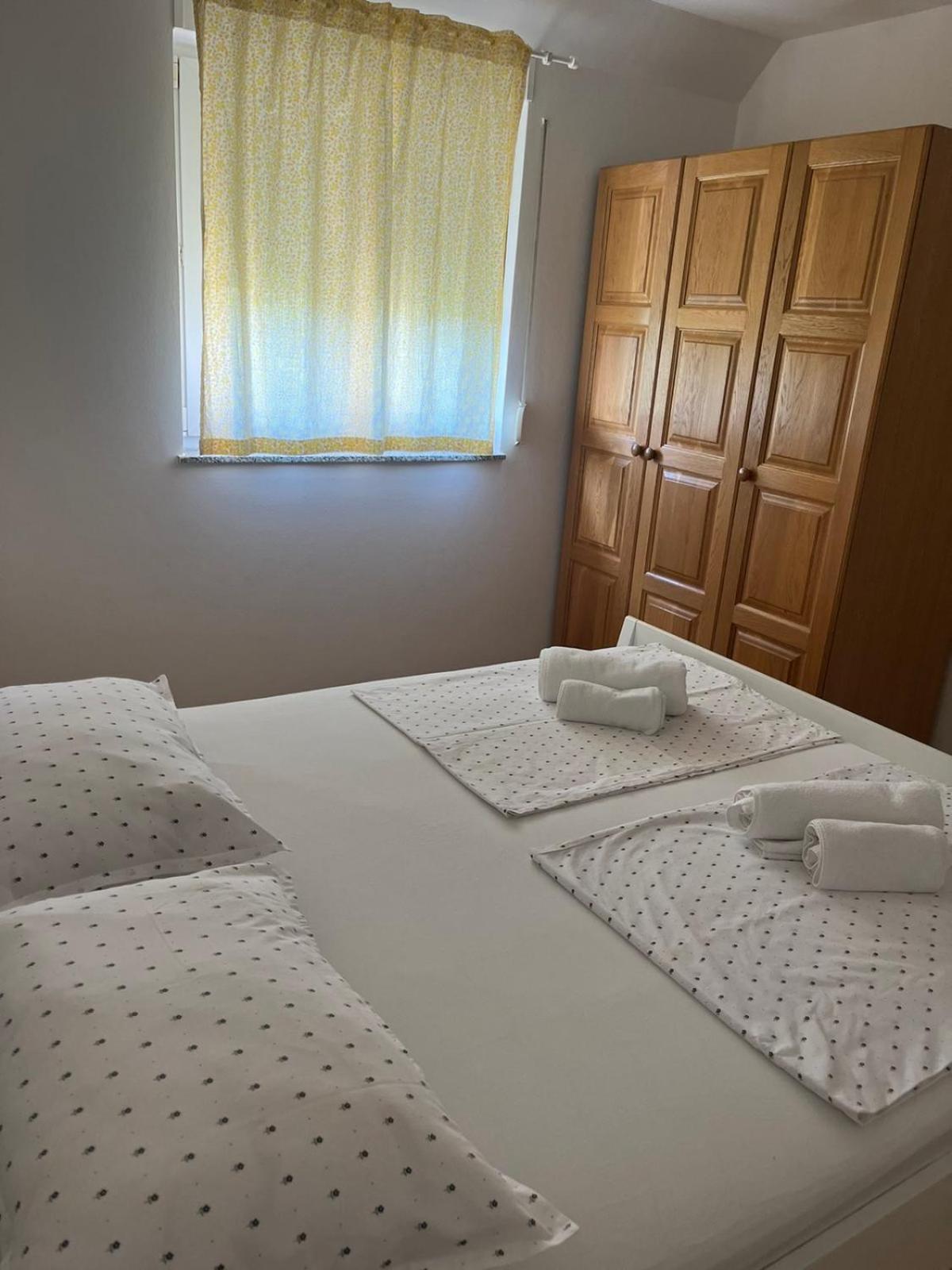 Apartments Dumicic ซูเปทาร์สกา ดรากา ภายนอก รูปภาพ